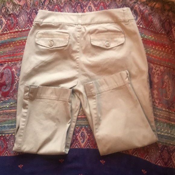 Esprit Khaki Capris Size 4 - Picture 7 of 9